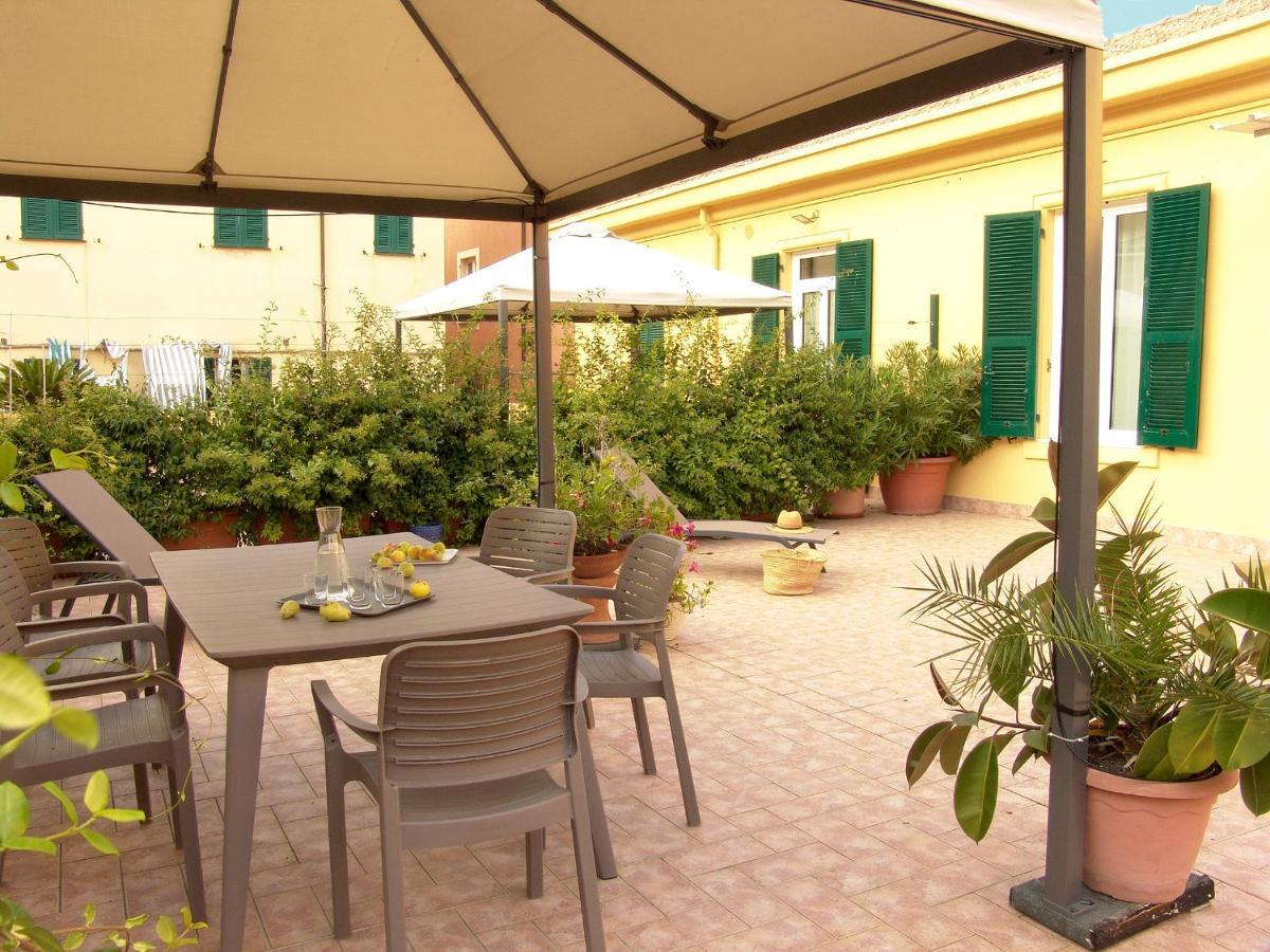 Residenza Cavour - Appartamento Agave Levanto Eksteriør bilde